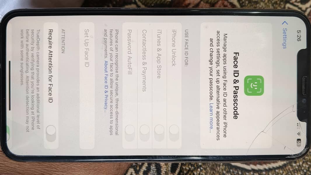 Apple iPhone XS Max 4