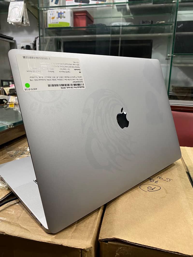 MacBook 2019 Pro 0