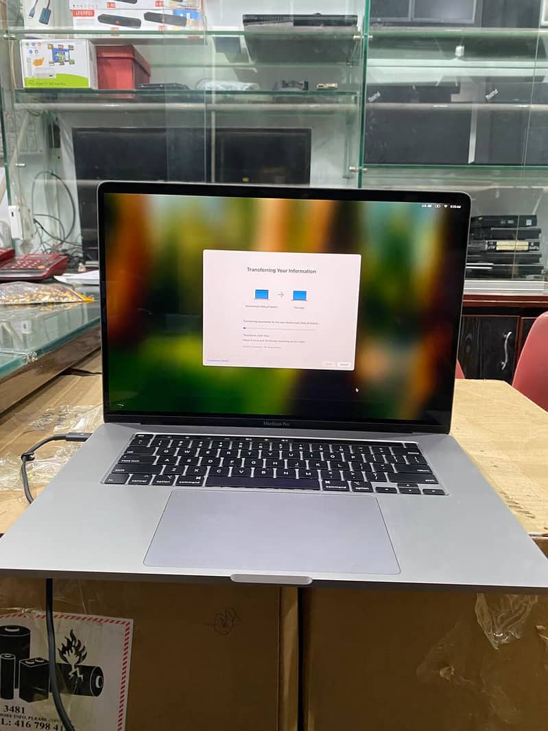 MacBook 2019 Pro 2