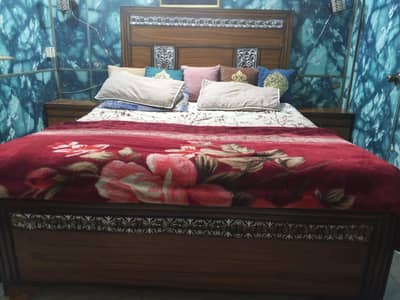 bed ND wardrobe