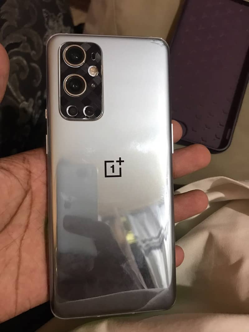 One Plus 9 Pro 0