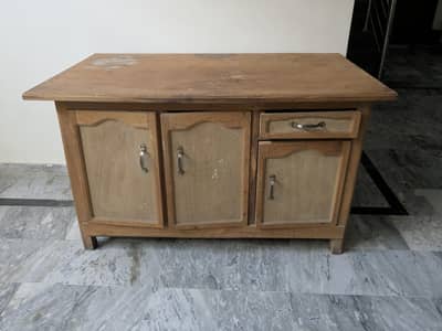 Wooden table (Solid wooden)