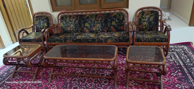 sofa set wooden
