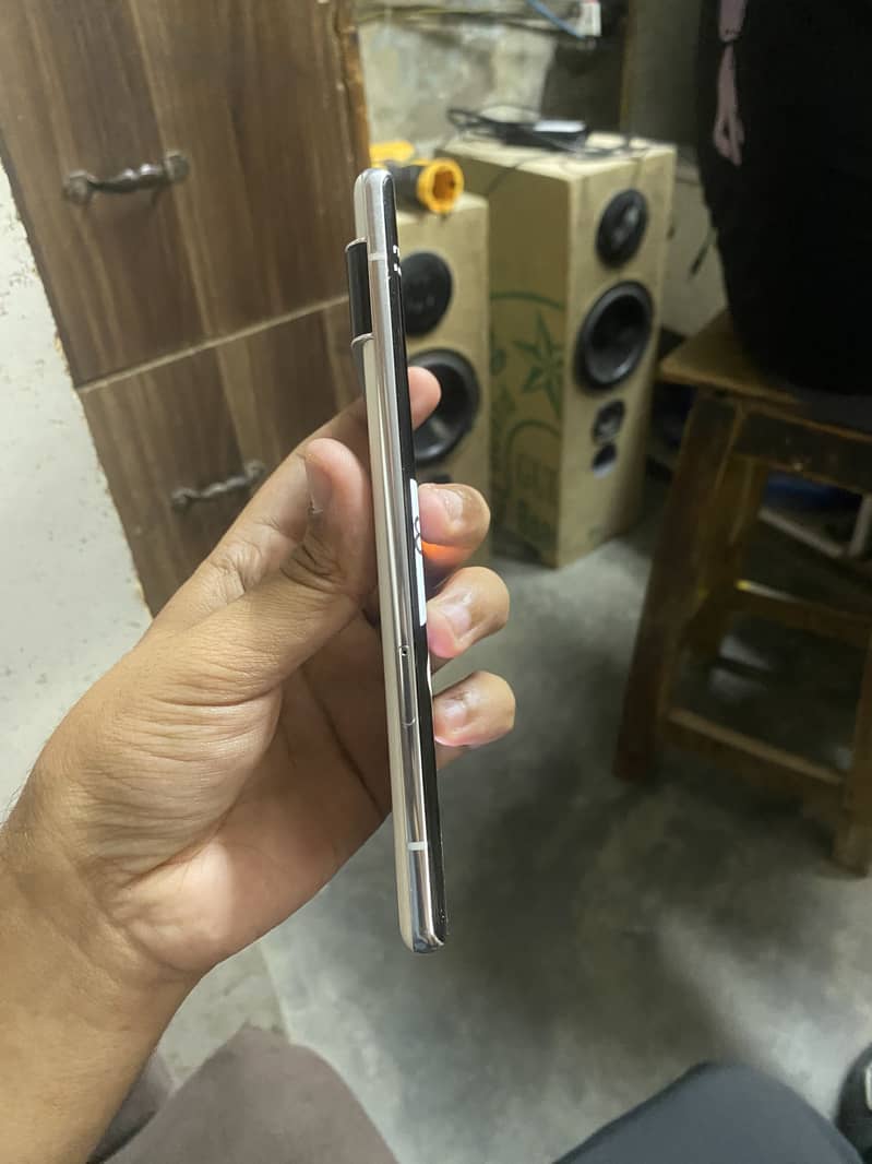 Google Pixel 6 Pro 2