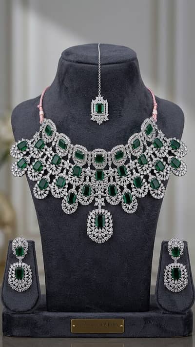 Elegant Silver & Green Emerald Artificial Jewellery Set