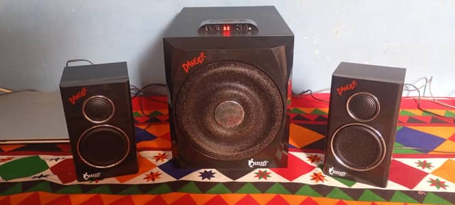 perfect speakers2.1 DANGER  BT4000