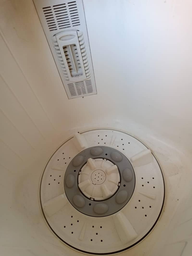 Washing Machine 4
