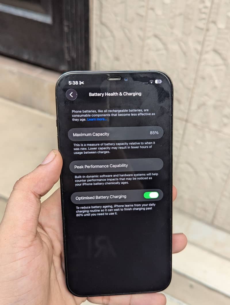 Apple iPhone 12 Pro Max 4