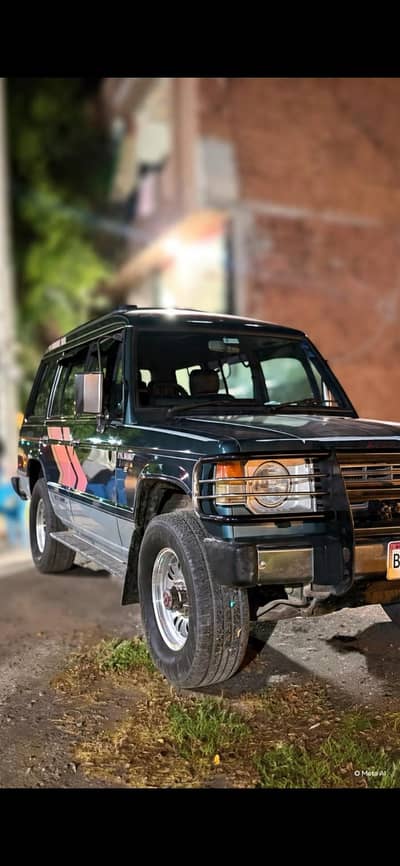 Mitsubishi Pajero 1991