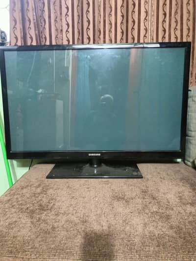 Samsung plasma TV 43 inch