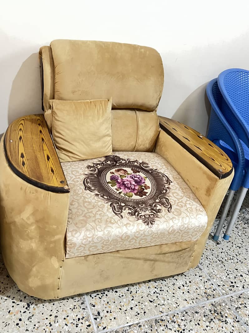 Sofa anf Dewan 1