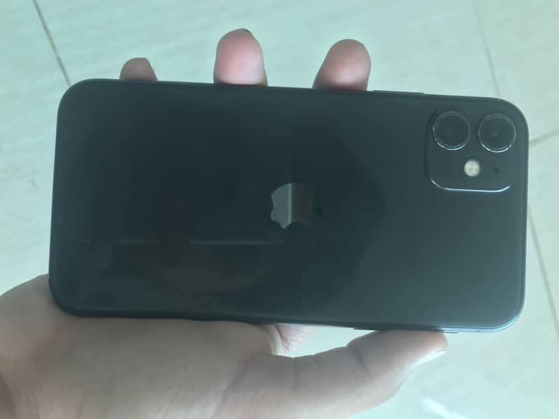 Apple iPhone 11 0