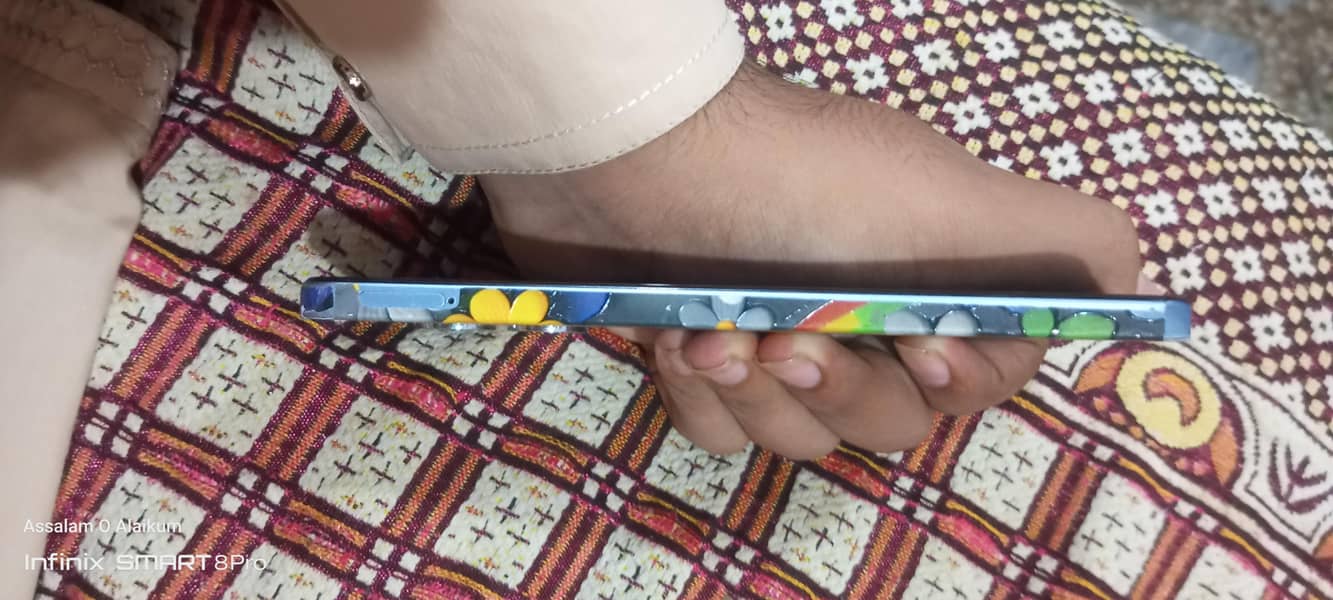 Realme Note 60 1