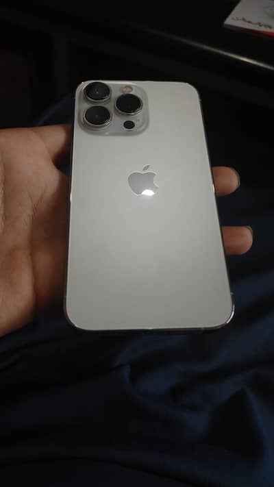 Apple iPhone 13 Pro