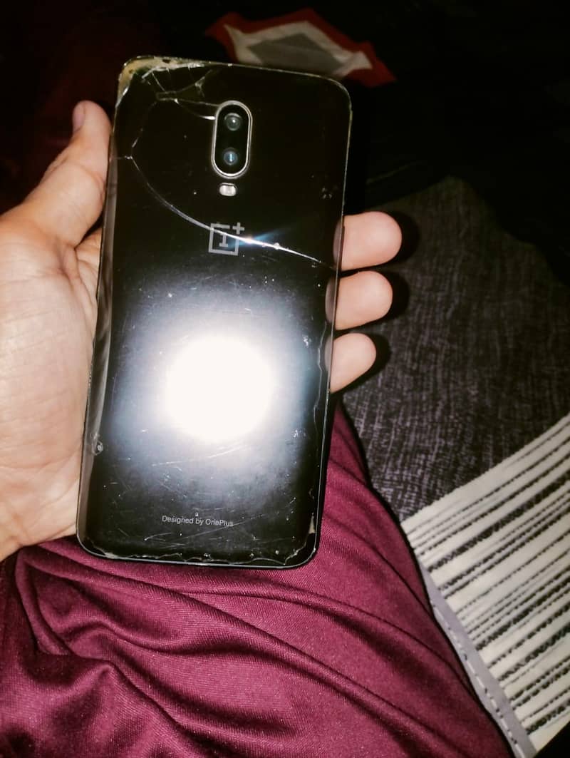 One Plus 6T 1