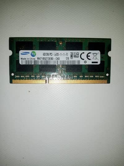2gb and 4gb laptop ram look new