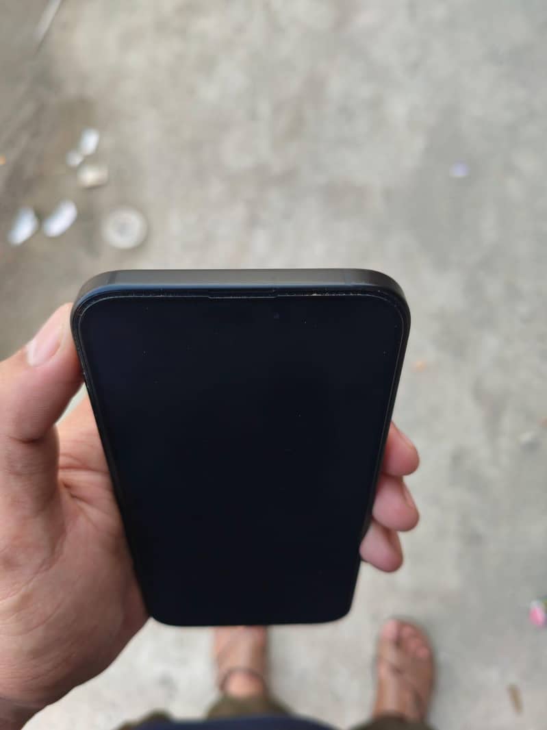 Apple iPhone 15 plus 1