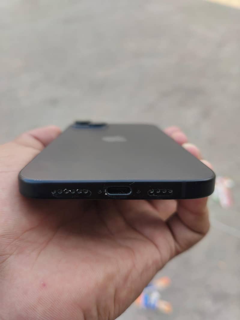 Apple iPhone 15 plus 8