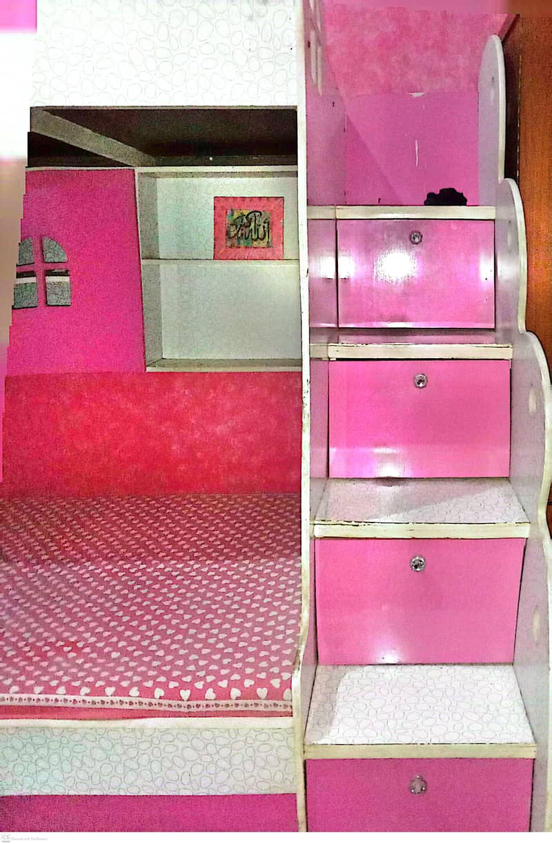 Triple bed 1