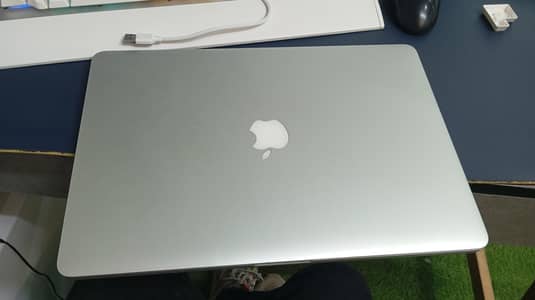Macbook 2017 2 Graphic Card AMD