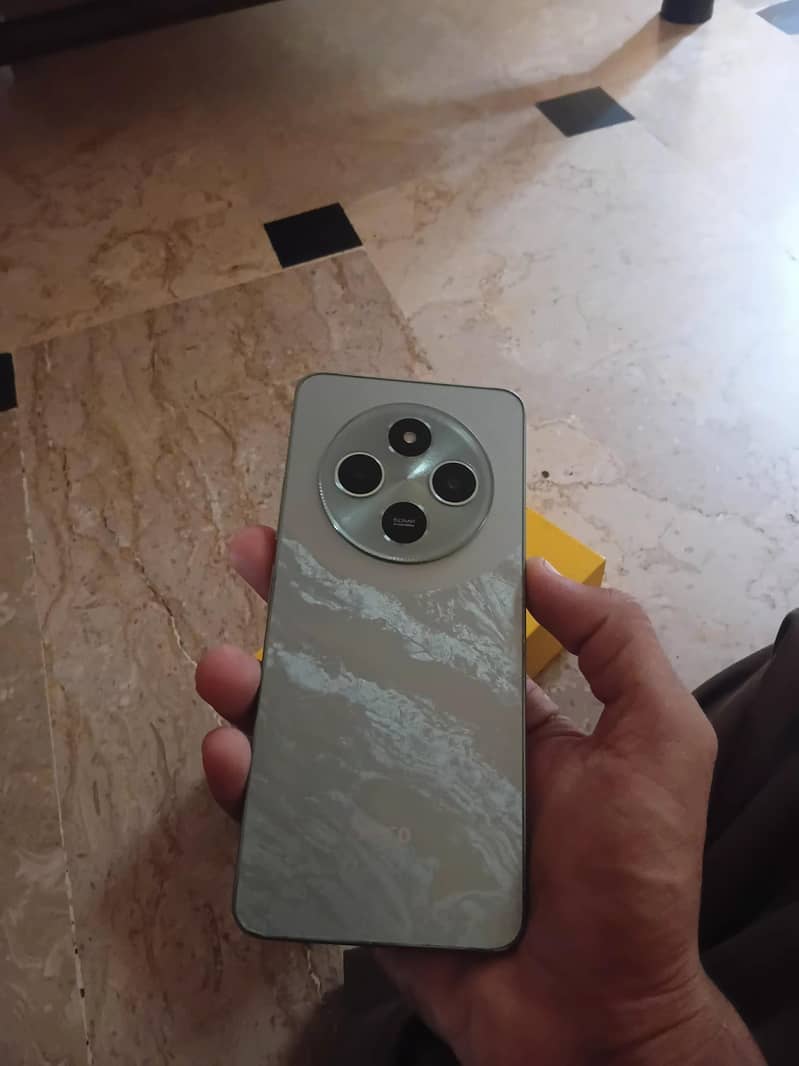 Xiaomi POCO C75 3