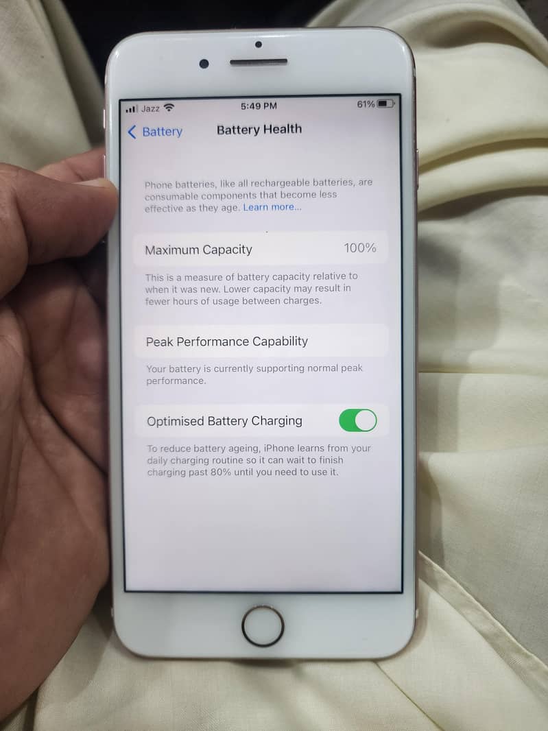 Apple iPhone 7 Plus 0