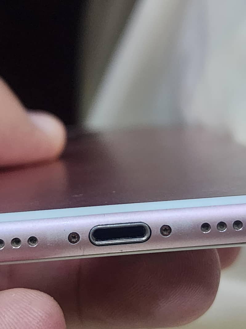 Apple iPhone 7 Plus 1