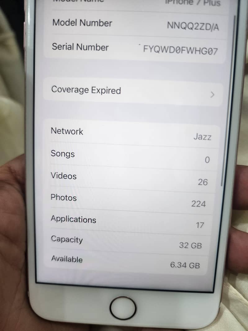 Apple iPhone 7 Plus 4