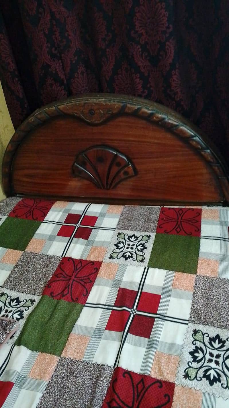 single Bed for sell 1