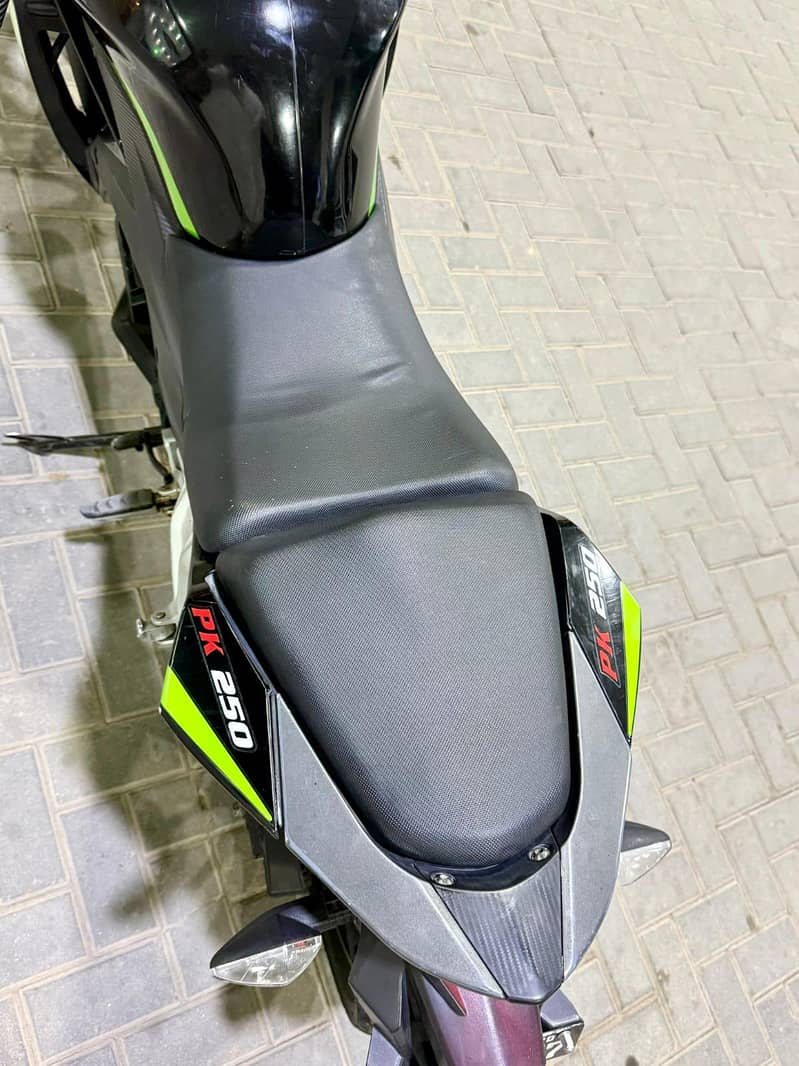 Power 250cc 4