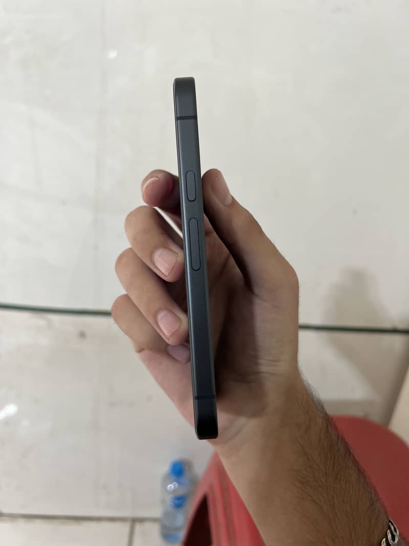 Google Pixel 10a 3
