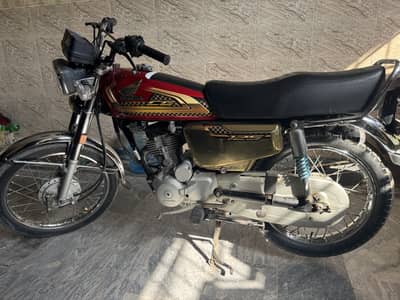 Honda CG 125 2025