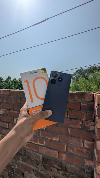 Tecno Spark 10 Pro urgent sale