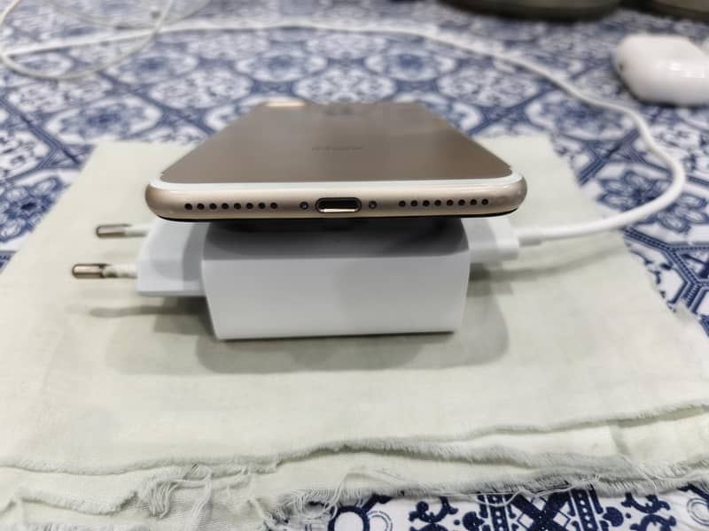 iPhone 7 plus PTA 10/10 condition 4