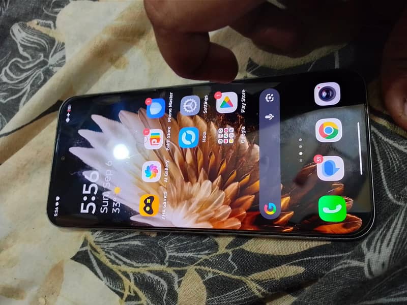 Tecno spark 40 pro plus 3