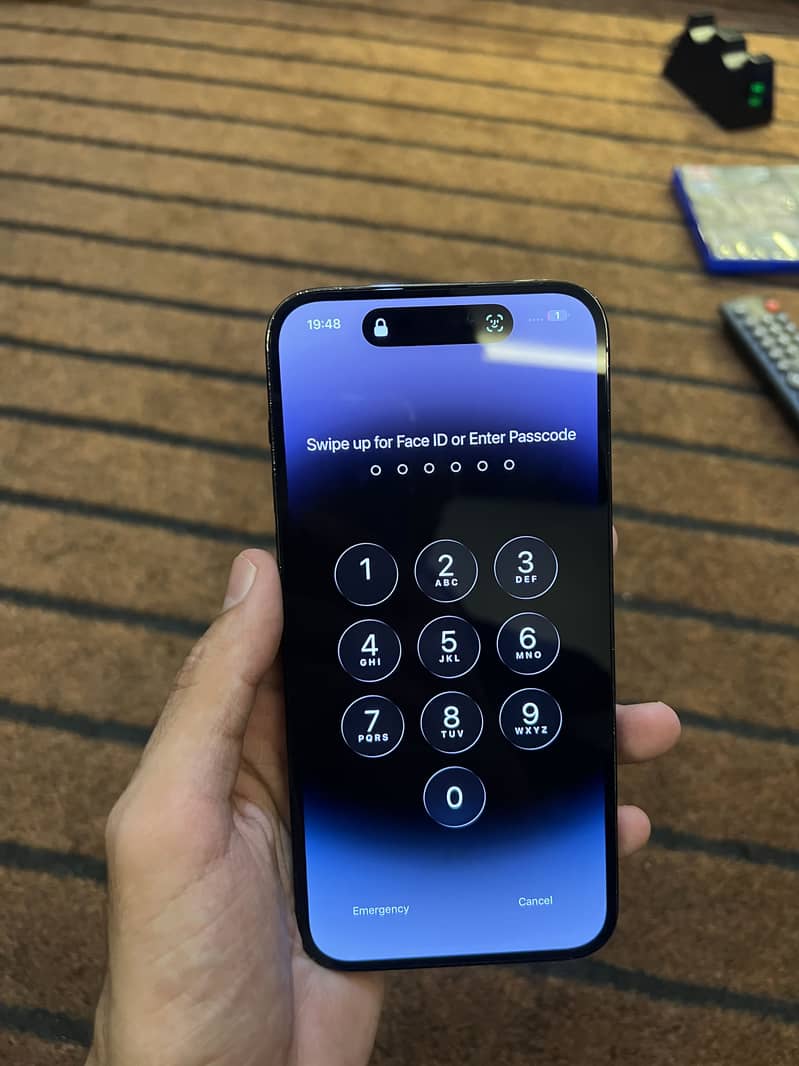 Apple iPhone 14 Pro Max 3