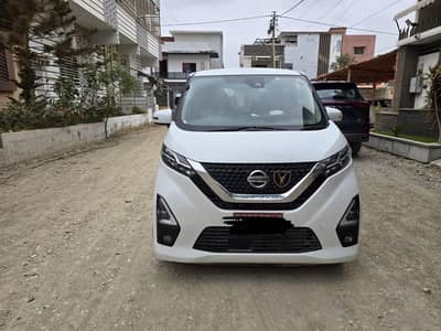 Nissan Dayz Highway Star 2022