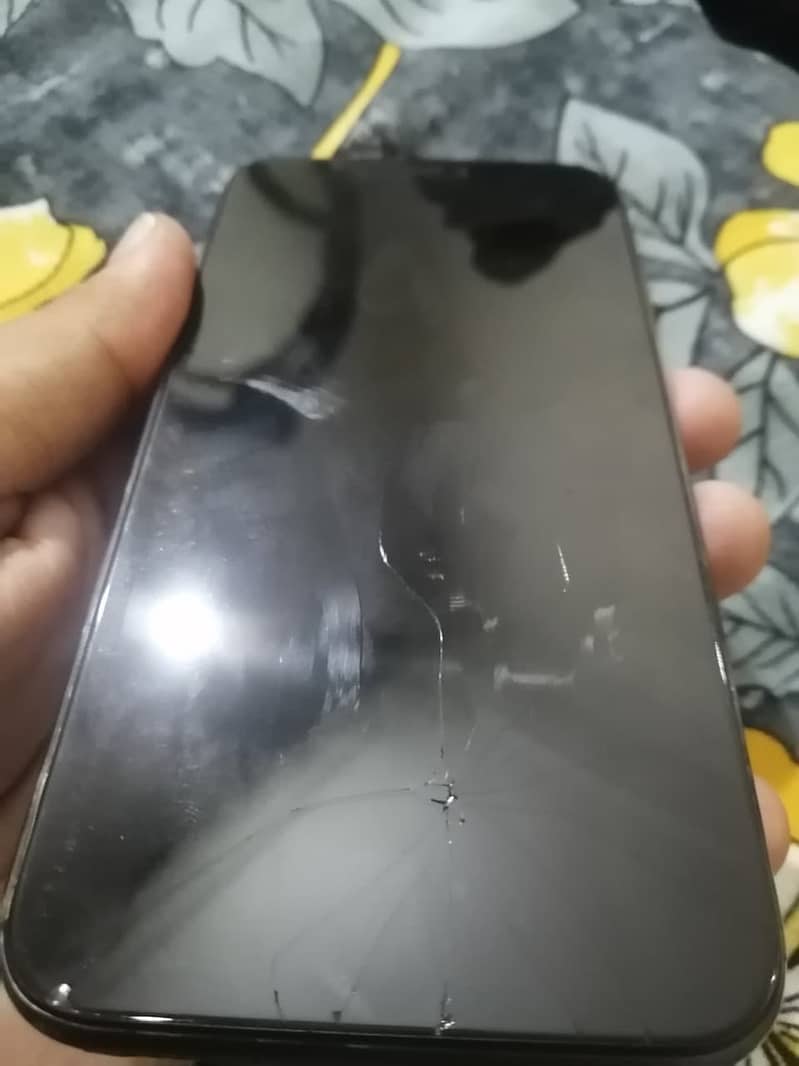 Apple iPhone 11 3
