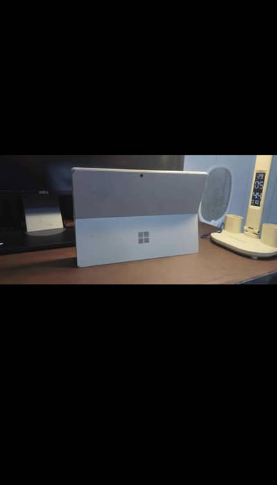 Microsoft Surface pro 7 i7-10th gen excellent condition