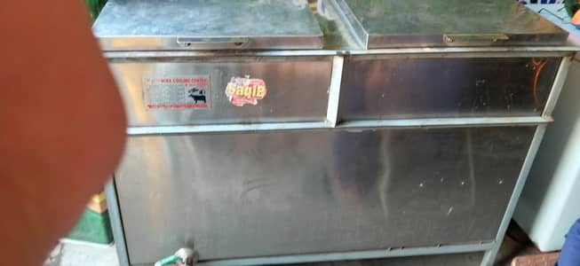 milk chiller 322 ltr