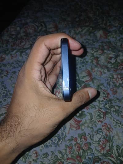 Apple iPhone 12 NON PTA 10/10 condition