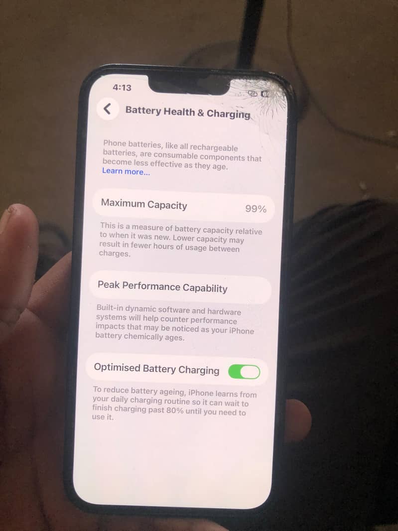 Apple iPhone 13 8