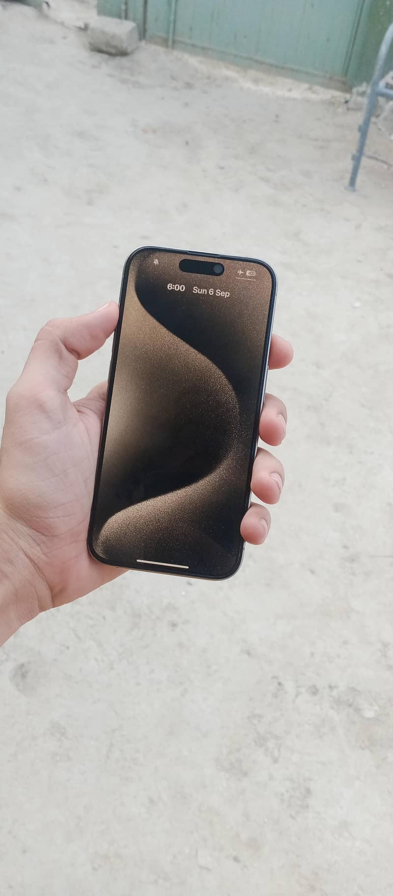 Apple iPhone 15 Pro 1