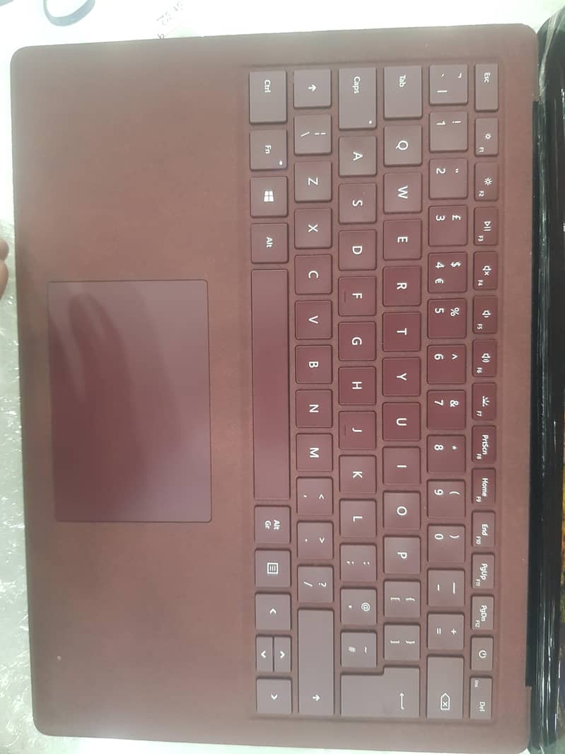 Surface laptop2 microsoft 1
