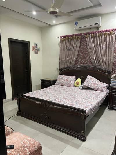 10 Marla portions available for rent pak Arab society
