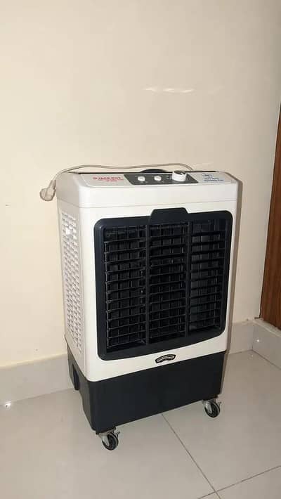 new hai Lene ke bad use hi nh kra warranty k sath ha abhi