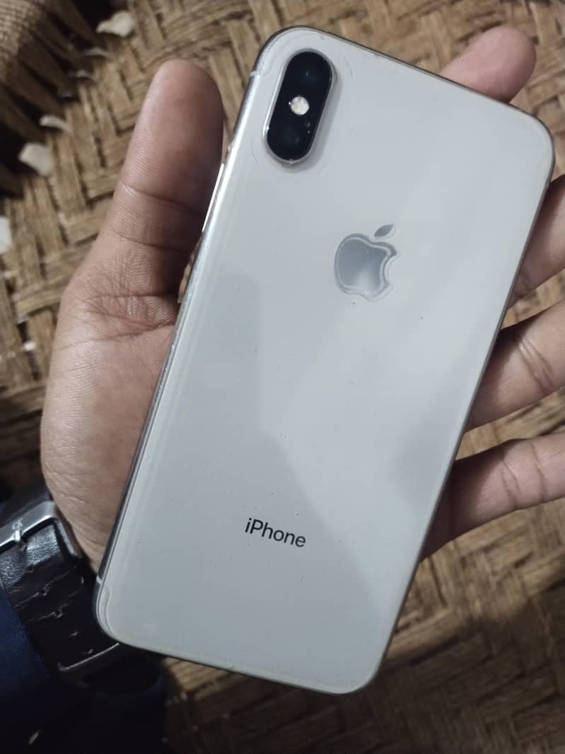 Apple iPhone X 03133368588 3