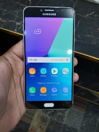Samsung Mobile C7 Pro