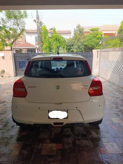 Suzuki Swift GLX 2022