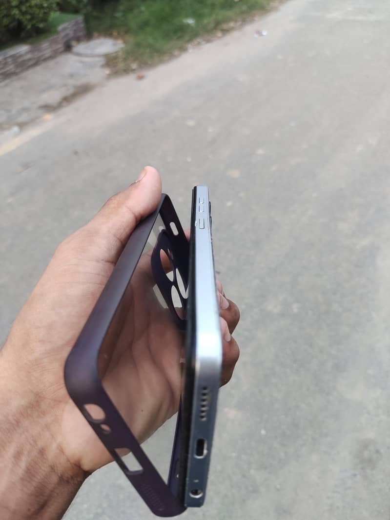 Tecno Spark Go 2